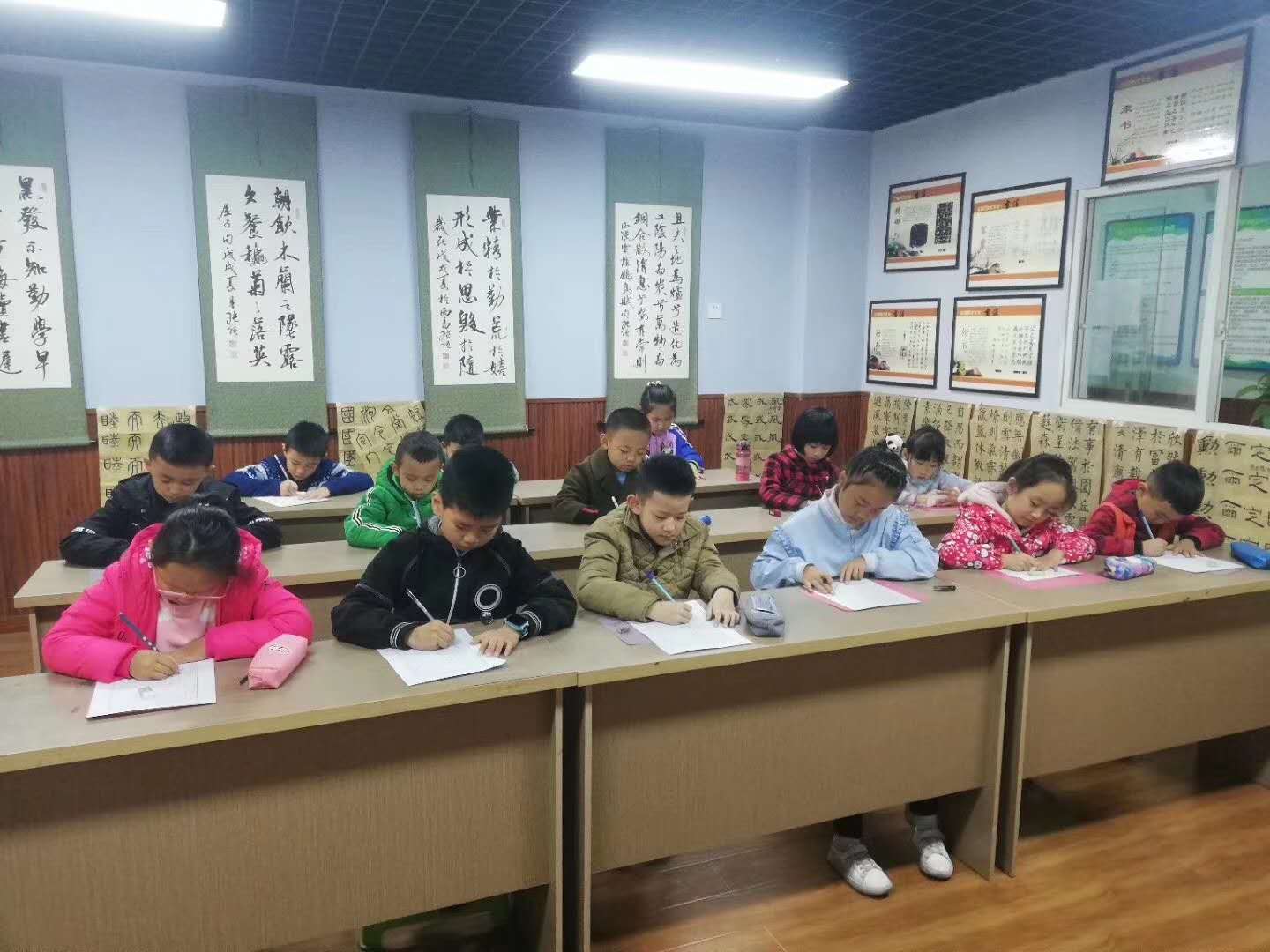 软硬笔书法课堂教学